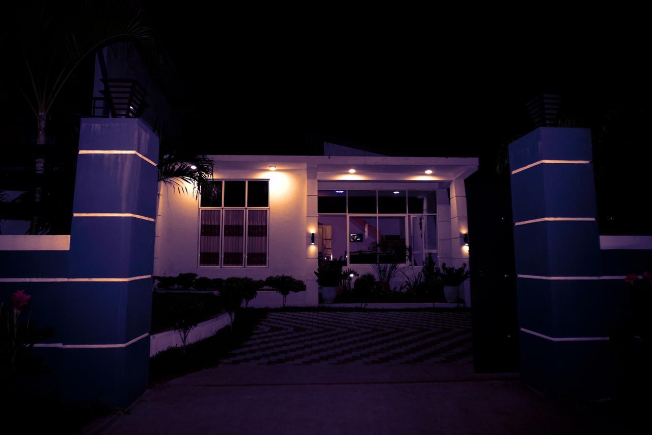 Airport 4 Season Transit Hotel Katunayake Exterior photo